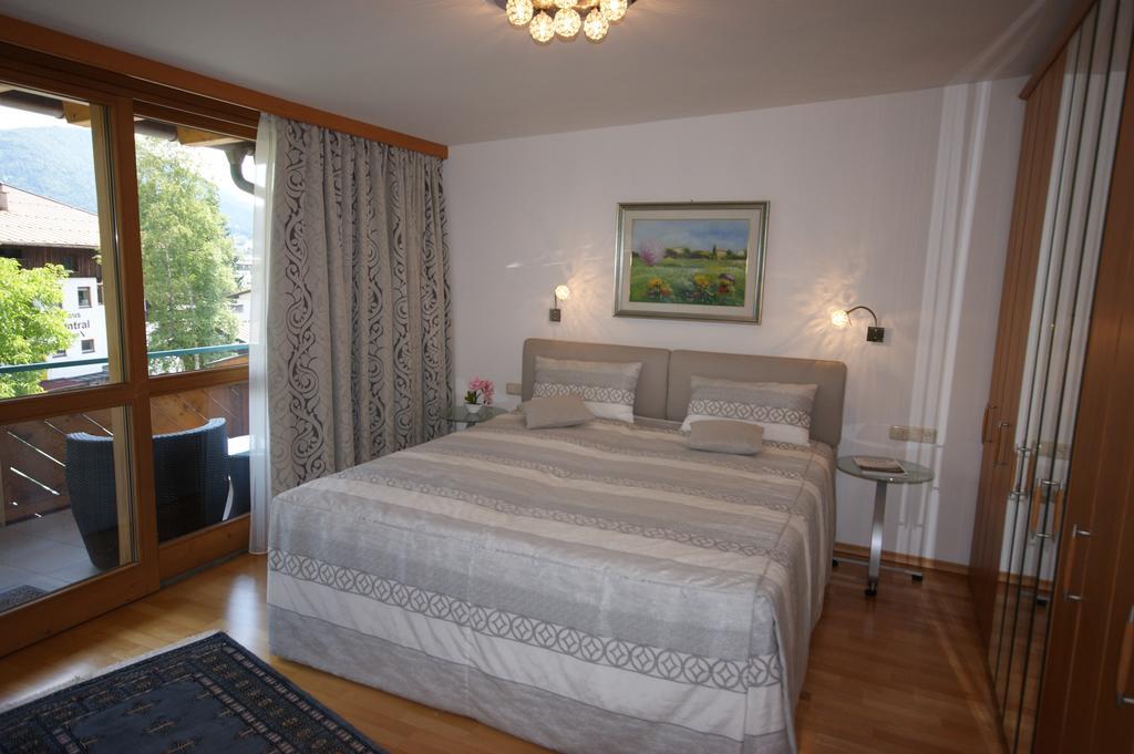 Appartements Schwaighofer Kössen Rum bild